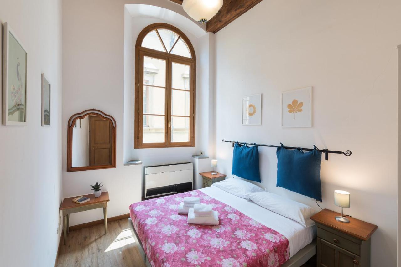 Apartments Close To Duomo Φλωρεντία Δωμάτιο φωτογραφία