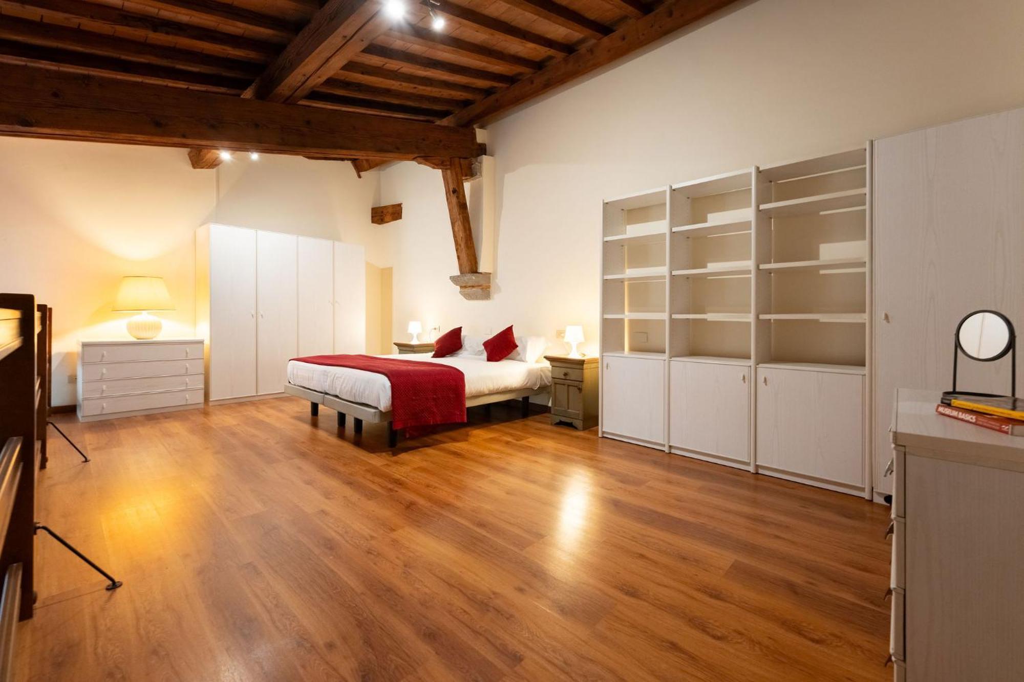 Apartments Close To Duomo Φλωρεντία Δωμάτιο φωτογραφία